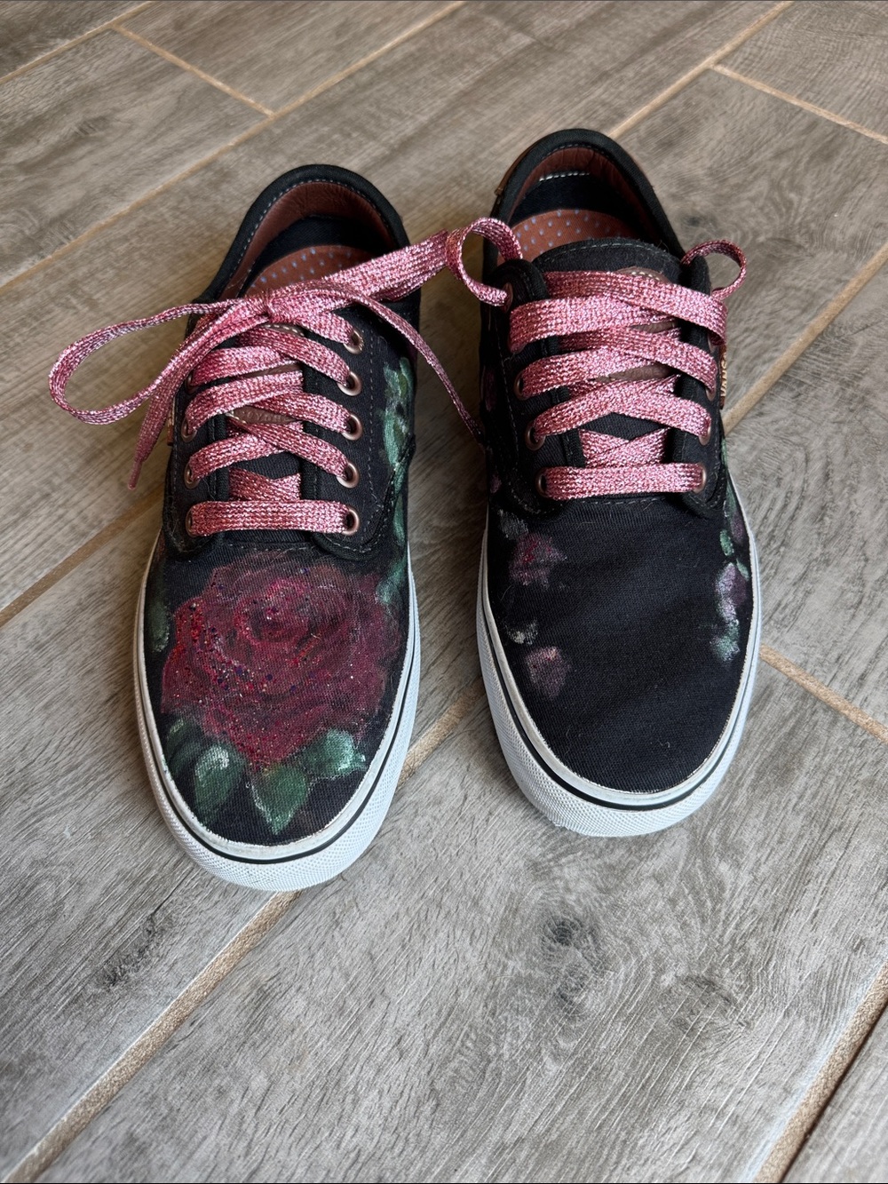 Custom hand painted black vans. Sz US 7 men’s